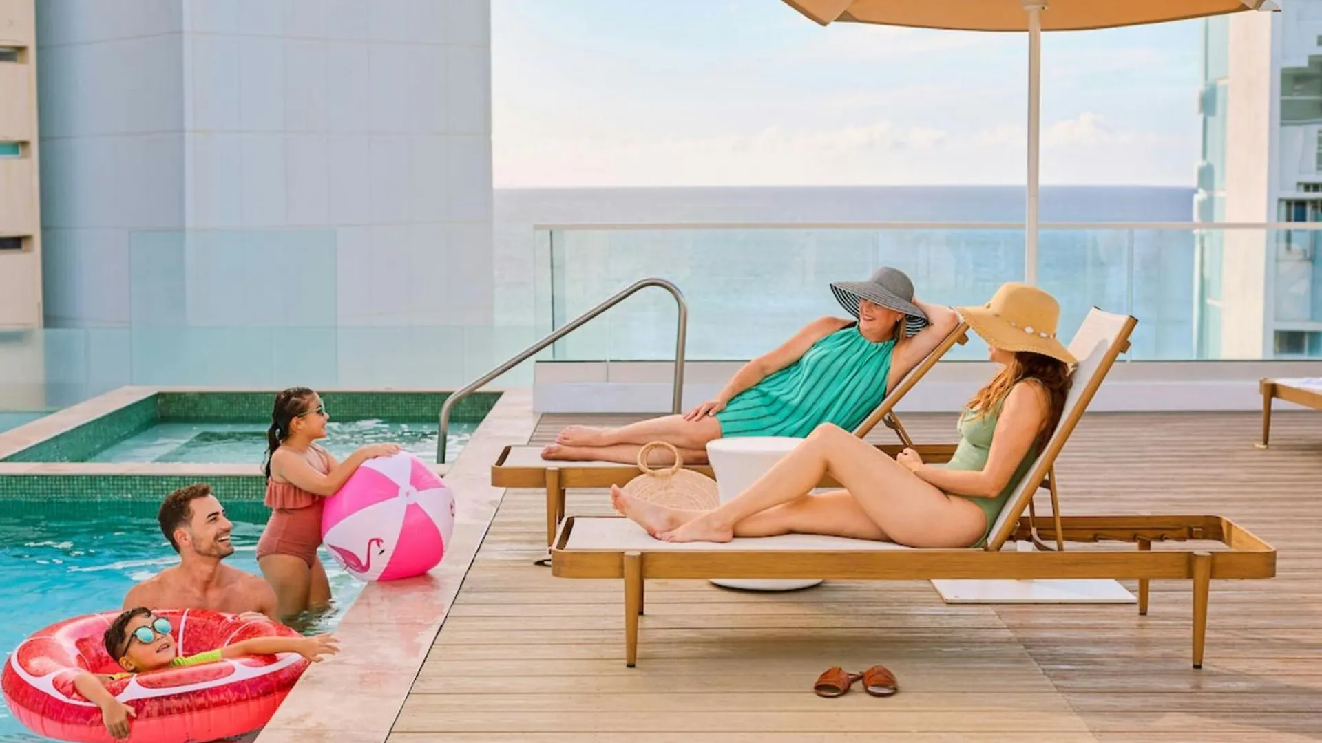Casa Costera, Isla Verde Beach, Apartments By Marriott Bonvoy سان خوان فندق