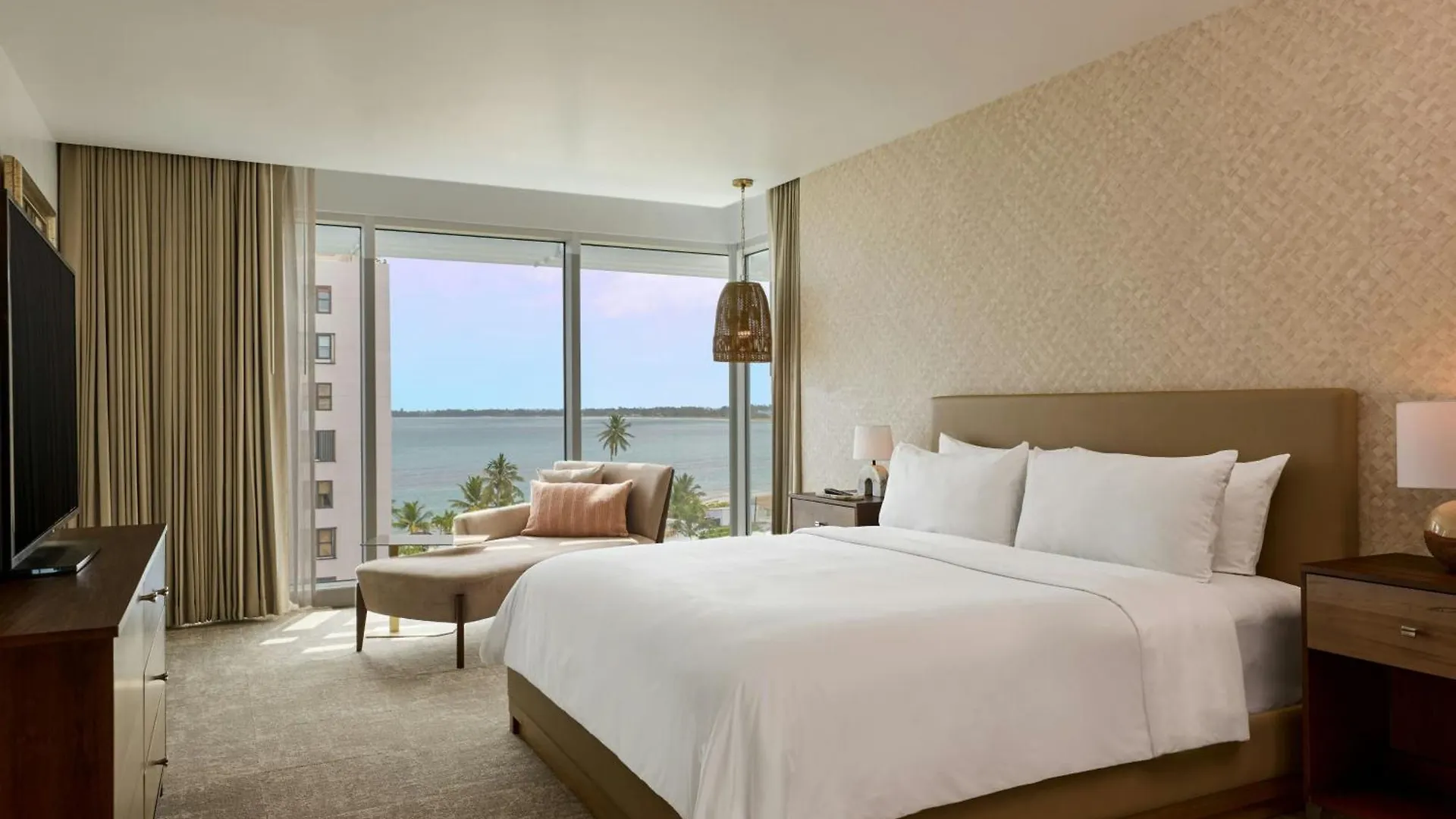 فندق Casa Costera, Isla Verde Beach, Apartments By Marriott Bonvoy سان خوان بورتوريكو