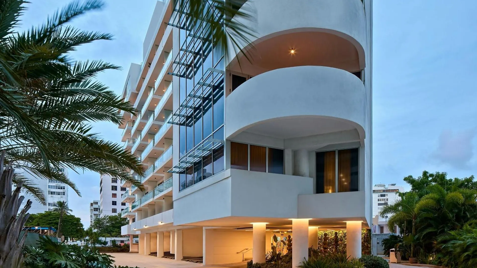 Casa Costera, Isla Verde Beach, Apartments By Marriott Bonvoy سان خوان